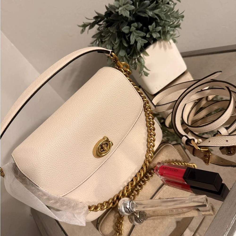 Cassie Crossbody Bag 19 New without Tags - Picture 8 of 13